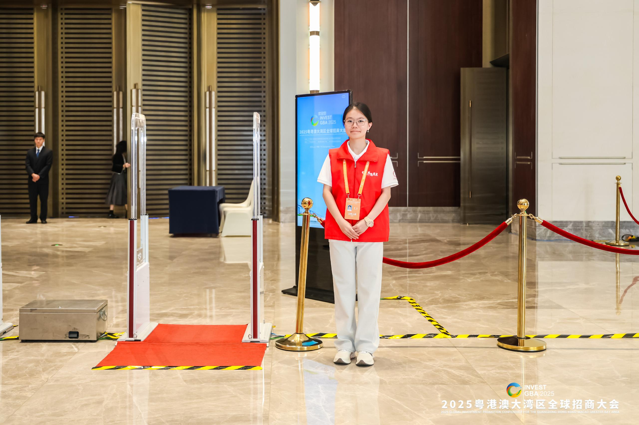 芯感通行 智签湾区！31会议RFID签到赋能招商大会高效运维